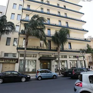 Hotel Colonna, Brindisi